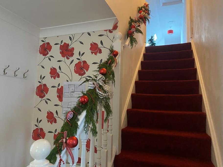 Hen & Stag Retreat Weekend Stay Sleeps 10 To 30 Thetford Dış mekan fotoğraf