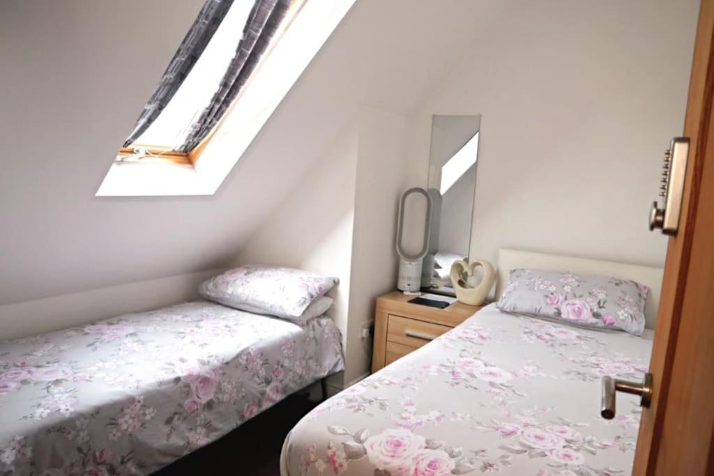 Hen & Stag Retreat Weekend Stay Sleeps 10 To 30 Thetford Dış mekan fotoğraf